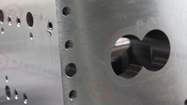 twin screw extruder barrel is designed for polymer compounding and chemical reaction extrusion