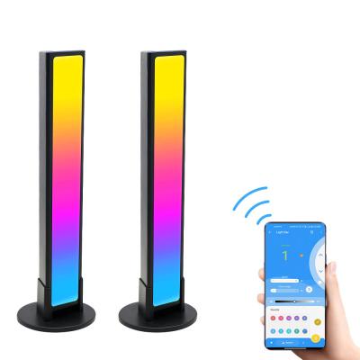 China 5V USB RGB Voice Activated App Control Smart Pickup Lamp LED Music Rhythm Light à venda