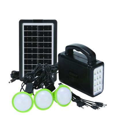 China 6V 4500mah Home Solar Lighting System Kits With Three Bulbs Solar Power Bank en venta