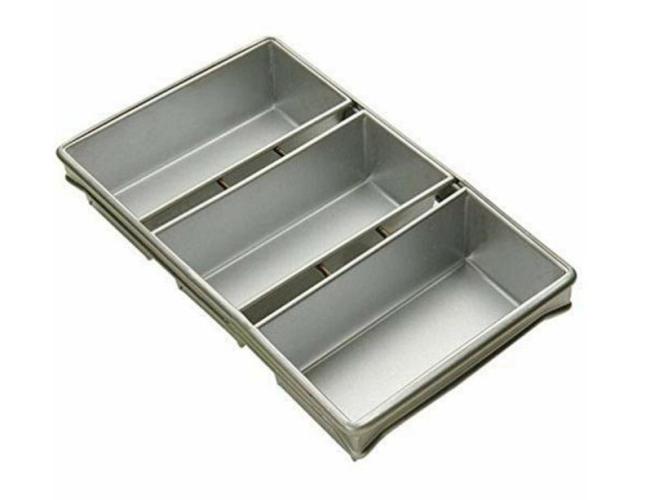 Rk Bakeware China Foodservice 906925 Commercial Bakeware 6 Strap Bread Pan Silver