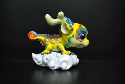 China Lucky Symbol Chinese Dragon Toy Figures Eco - Friendly Material 9.5*8*5cm for sale