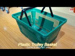Una bottiglia di plastica da 60 litri al supermercato