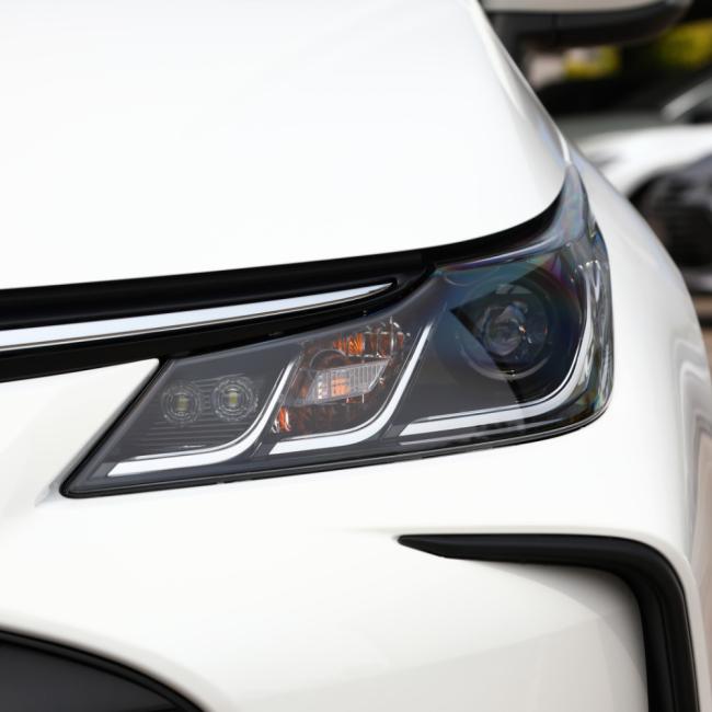 Compact Hybrid Car Toyota Corolla 2023 1.8L Dual Engine Pioneer Edition