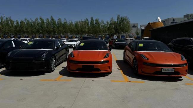 Zeekr 001 23 You Version 100kwh Orange Z-Sport Electric Car