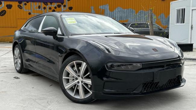 2024 Low Price Produce China Brand Zeekr 001 You Edition 100 Kwh Black Color