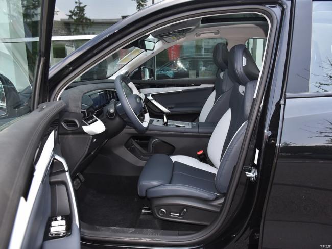 2024 Geely Boyue L 1.5t DCT Flagship Version Atlas L Gasoline Vehicle Compact Middle-Size SUV New Car