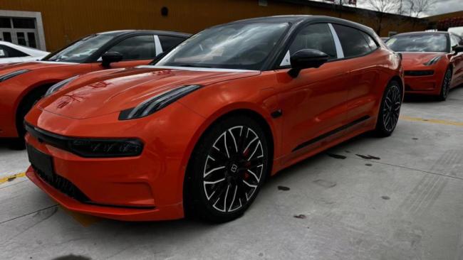 Best Sales Zeekr 001 You Version 100kwh (Orange +Z-S PORT) Car