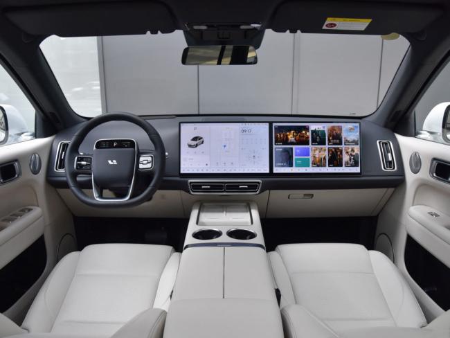 2024 Lixiang L6 PRO/Max Luxury EV SUV Hybrid New Energy Vehicle Electric Car Hybrid