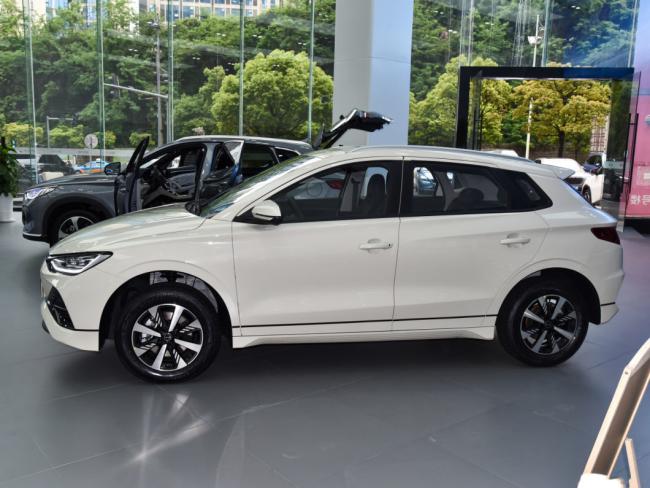 Transportation Vehicle 2023 E2 Luxury Car Fast Shipping Best Sales SUV