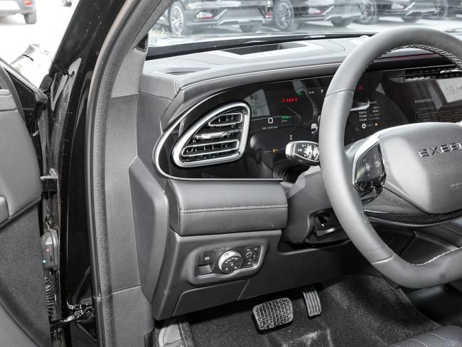 Exeed Vx 2024 Explorer Edition 400t 4WD Starlight 7-Seater 4WD SUV Gasoline Car