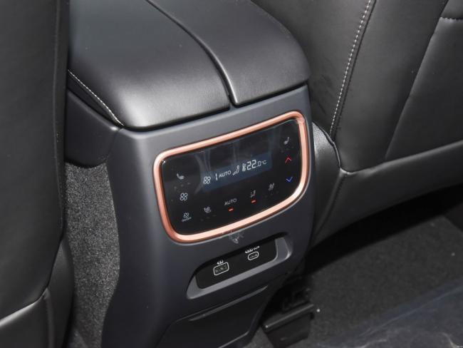 MID-Large Gasoline Car Exeed Vx Explorer 400t 4WD 7-Seat 2.0t