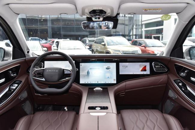 Exeed Range Rover 2023 400t 4WD Starelite 6-Seater