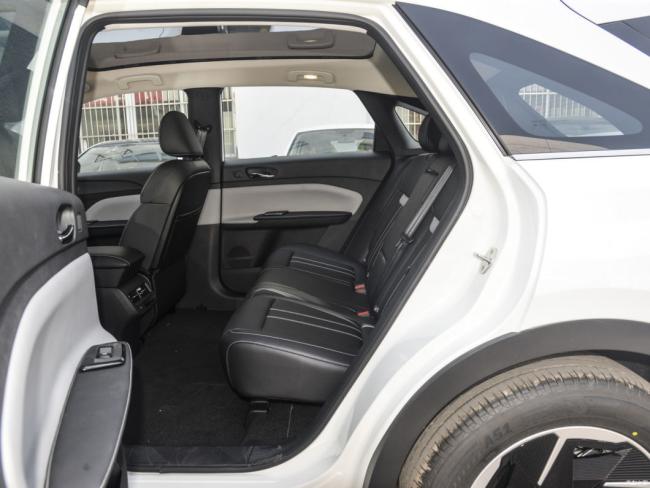 New Car Electric Car Electric Vehicle EV SUV Cheap Dongfeng Venucia Vx6 2023 520 PRO