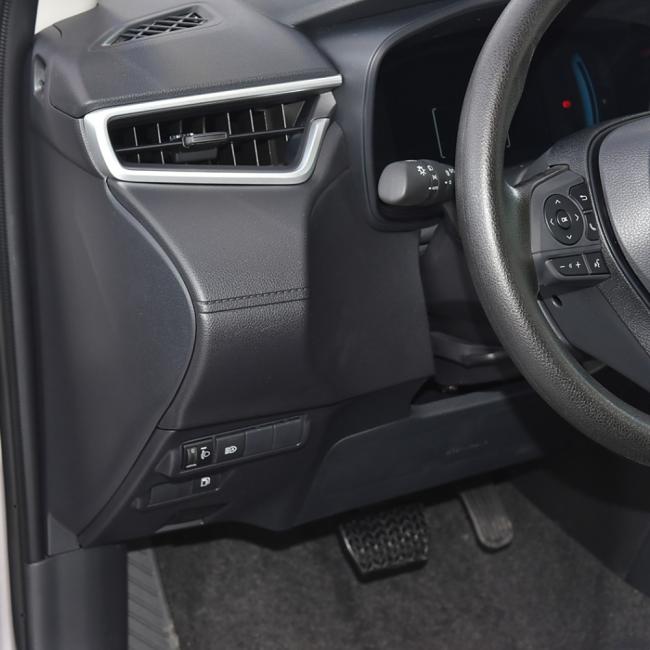 Dual Engine 2024 Toyota Corolla Cross 2.0L Intelligent Electric Elite Edition New Energy Car Compact SUV Hybrid Car