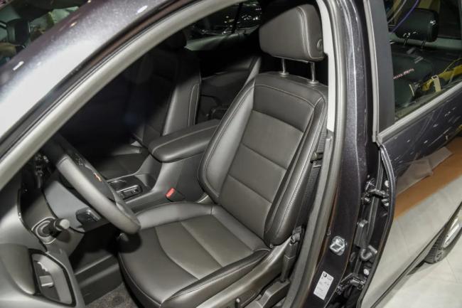 New Car Gasoline Car Chevrolet Explorer 1.5t Chijie Version