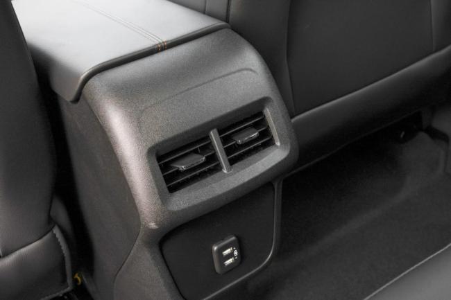 New Car Price Gasoline Car Chevrolet Explorer 1.5t Yujie Version