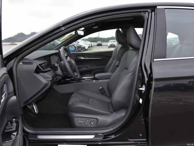 2024 GAC Toyota Camry 80 2.0 Sport Top Version Best Configuration Conventional Fuel Vehicles Gasoline Car New Car Factory Price