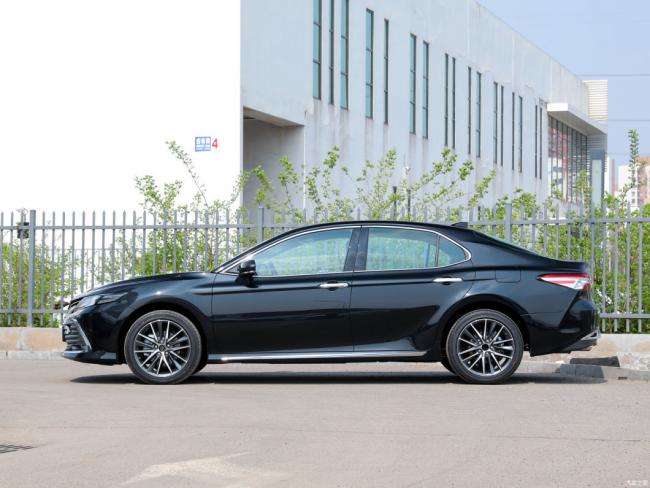 New Car Price Gasoline Car Toyota Camry (2023) 2.5g