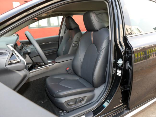 New Car Price Gasoline Car Toyota Camry (2023) 2.5g