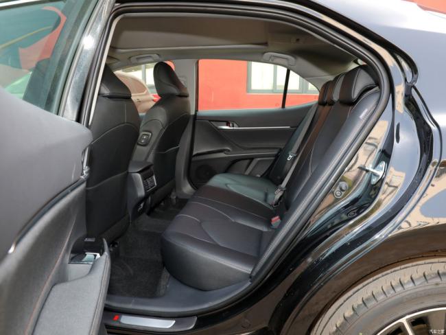New Car Price Gasoline Car Toyota Camry (2023) 2.5g