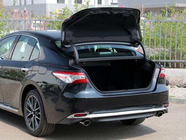 New Car Price Gasoline Car Toyota Camry (2023) 2.5g