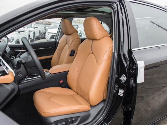 2023 Toyota Camry 2.5q Flagship Edition Gasoline Vehicle New Car Auto From China for Sale