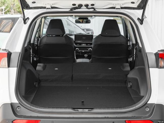 New Car Price Gasoline Car SUV Toyota RAV4 2023 2.0L CVT 4WD Adventure Plus