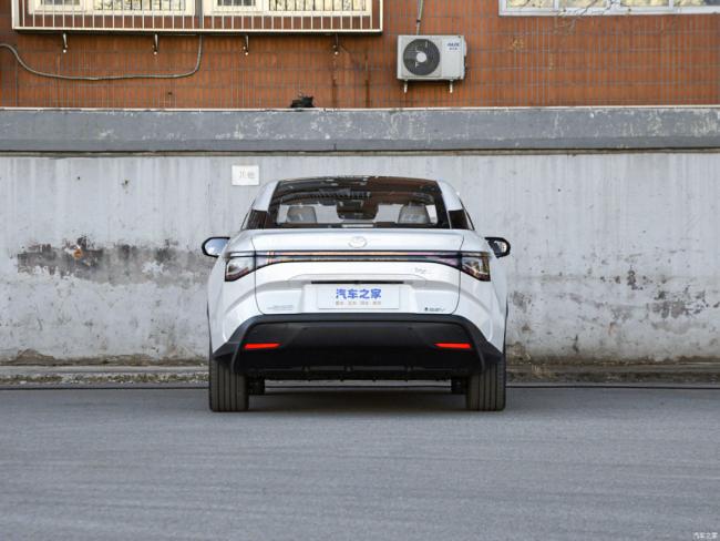 New Car Electric Car Electric Vehicle EV Sedan Toyota Bz3 2023 616km Long-Rang Premium