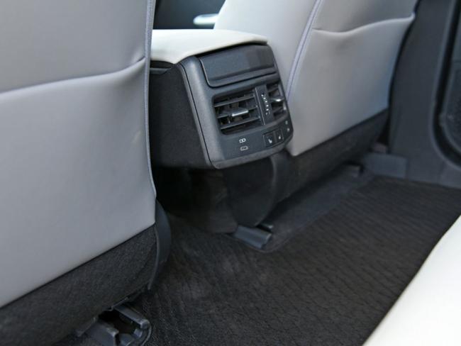 New Car Electric Car Electric Vehicle EV Sedan Toyota Bz3 2023 616km Long-Rang Premium