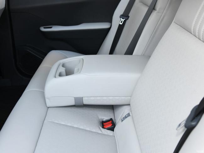 New Car Electric Car Electric Vehicle EV Sedan Toyota Bz3 2023 616km Long-Rang Premium