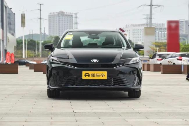 Toyota Camry 2024 2.0e Elite Edition