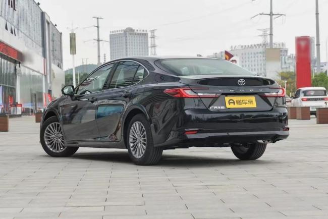 Toyota Camry 2024 2.0e Elite Edition