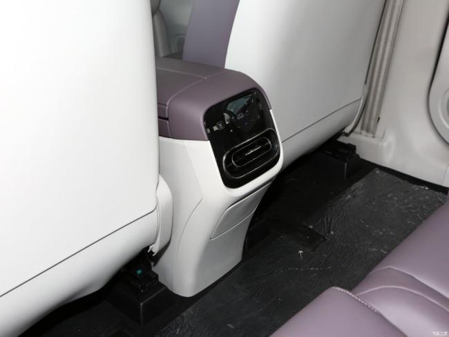 SUV New Car Electric Car Electric Vehicle EV Leap C11 2023 All-Electric 580 4WD Performance + 20000RMB Full Set Package