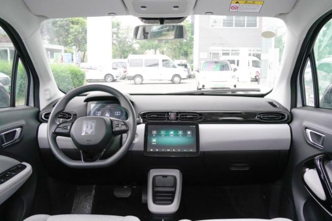 Leapmotor T03 2022 White Jade Edition