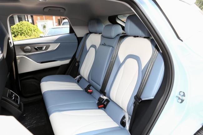 Chery SUV Omoda 2022 1.6tgdi DCT High Dimension Edition