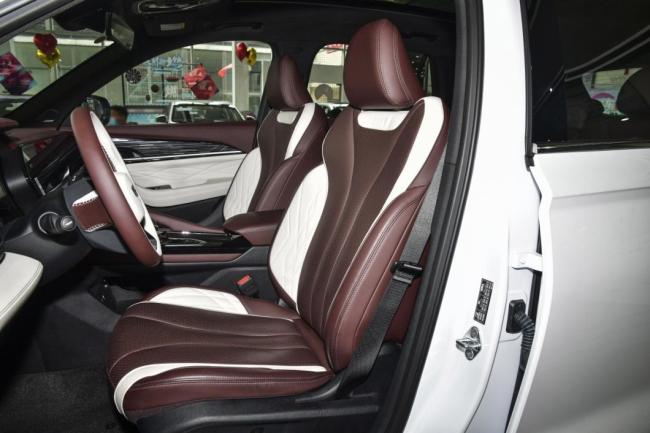 Geely Monjaro Xingyue L 2021 2.0td DCT Evo 2WD Comfort
