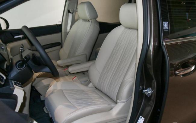 MPV New Car Price Gasoline Car Buick Gl8 (2023) Avenir 7-Seater PRO Version