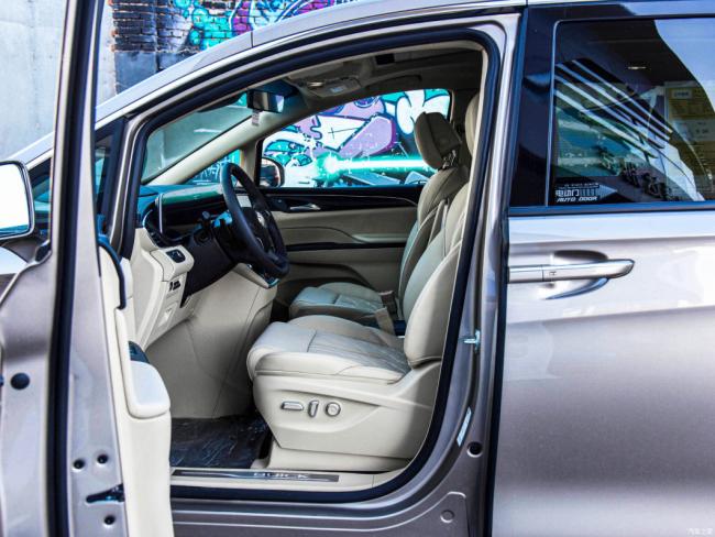 MPV New Car Price Gasoline Car Buick Gl8 (2023) Es Smart Flagship Version