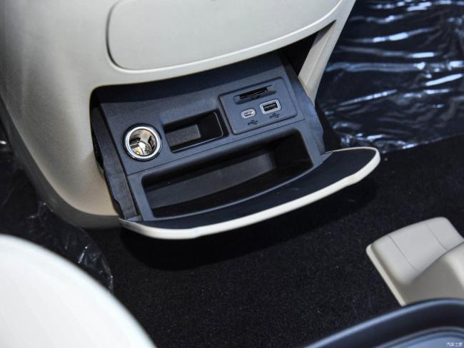 MPV New Car Price Gasoline Car Buick Gl8 (2023) Es Smart Flagship Version