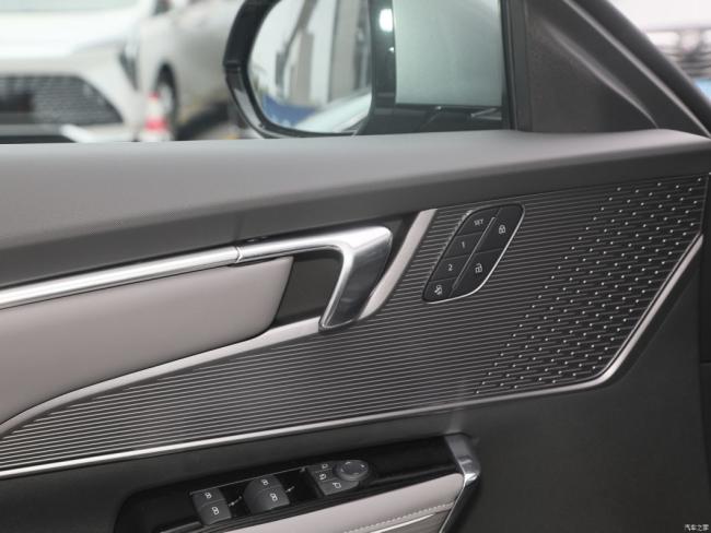 New Car Electric Car Electric Vehicle EV Buick E5 Zhixiang Standard