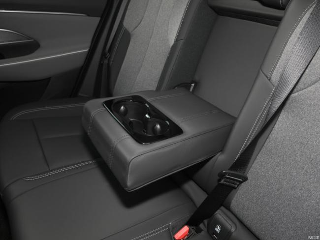 New Car Electric Car Electric Vehicle EV Buick E5 Zhixiang Standard