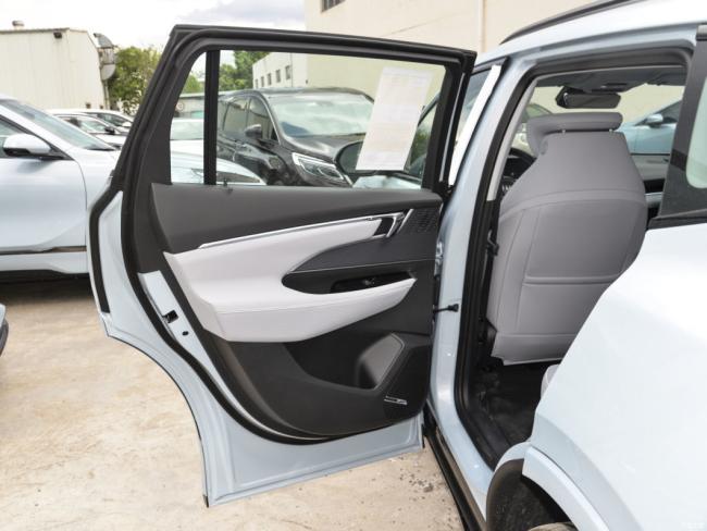 New Car Electric Car Electric Vehicle EV Buick E5 Zhenxiang Standard