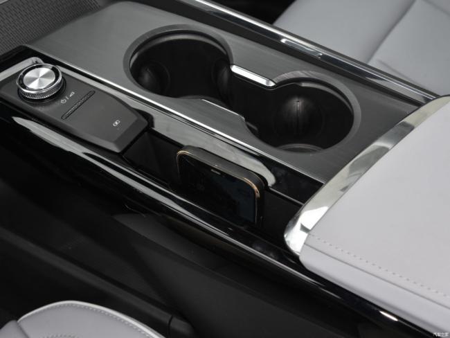 New Car Electric Car Electric Vehicle EV Buick E5 Zhenxiang Standard