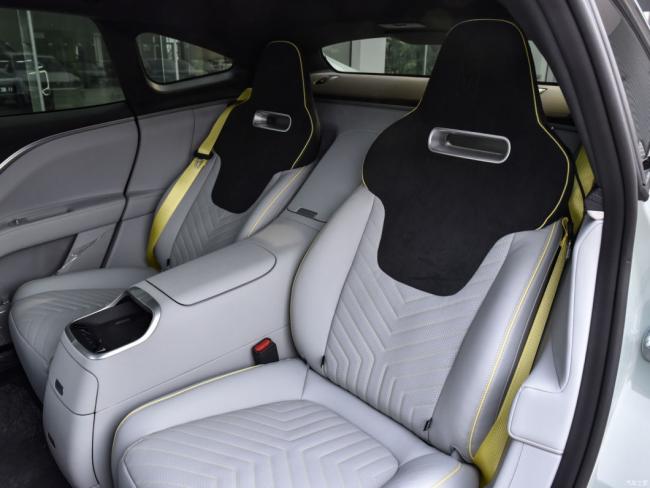 China Electric Vehicles Avatr Avatr11 SUV 2022 Long-Range Dual Motor Version 4-Seater