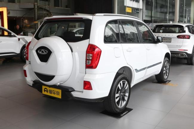 China New SUV New Car Tiggo3 Chery Gasoline Car Available