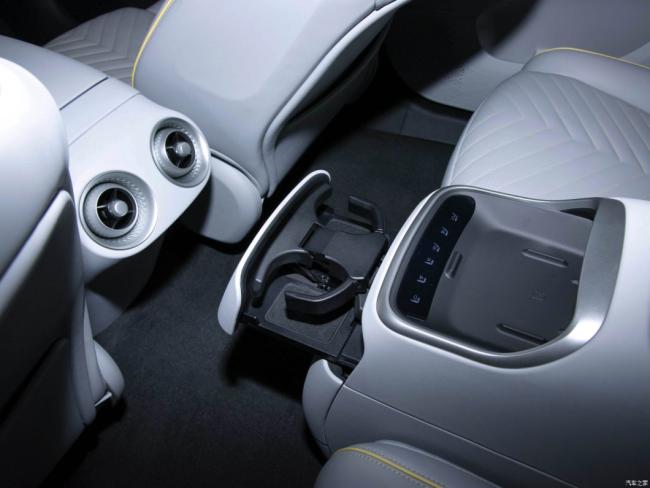 SUV New Car Electric Car Electric Vehicle EV Avatr 11 2023 Harmony 116 Rr