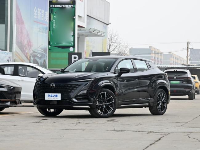 Changan Uni-T Gasoline 2023 1.5t Noble Type New Car