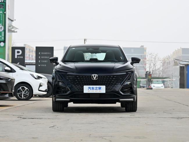 Changan Uni-T Gasoline 2023 1.5t Noble Type New Car