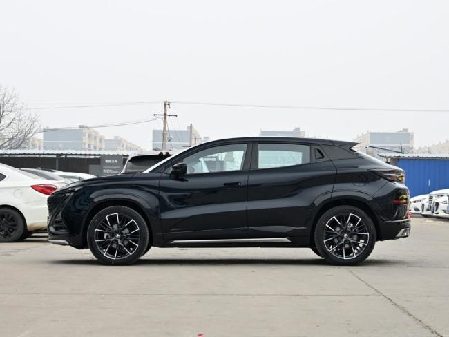Changan Uni-T Gasoline 2023 1.5t Noble Type New Car