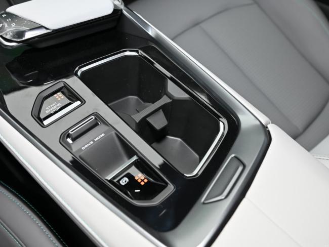Changan Uni-T Gasoline 2023 1.5t Noble Type New Car
